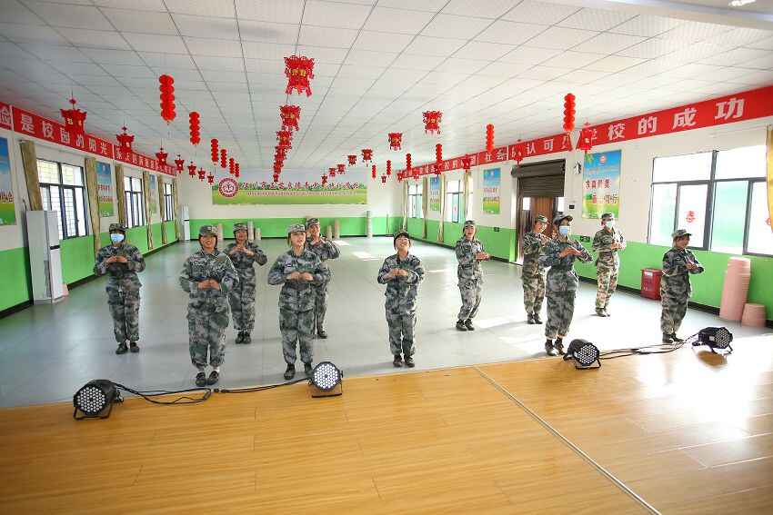 孩子不聽話千萬別把孩子教養成一個不受歡迎的人(圖1)