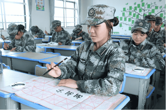 叛逆青少年學(xué)校解析走進(jìn)孩子內(nèi)心世界(圖1) 叛逆青少年學(xué)校解析走進(jìn)孩子內(nèi)心世界(圖1)